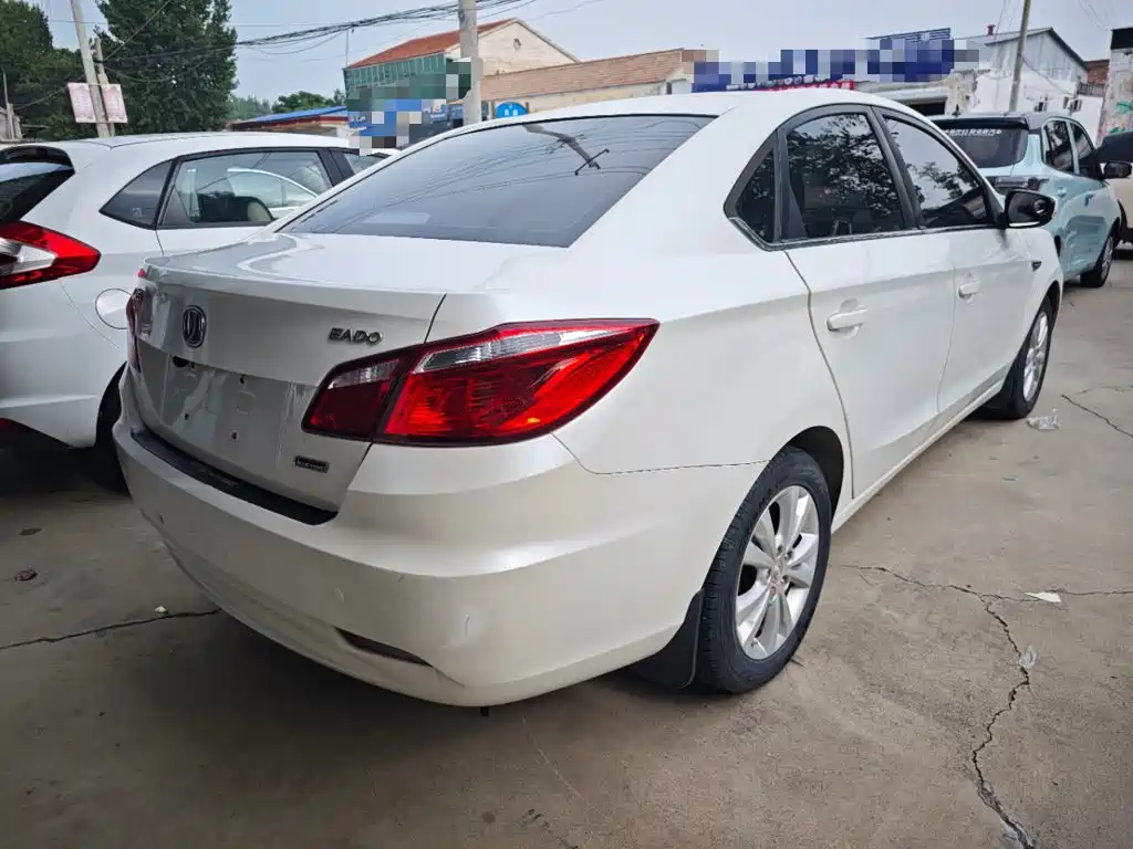 Changan Escape 2015