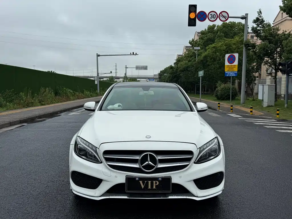 Mercedes-Benz C-Class 2017