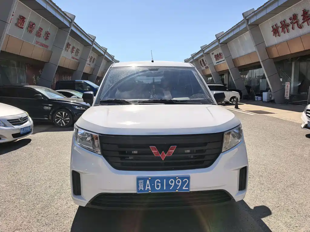 Wuling Hongguang PLUS 2025 — фото 5