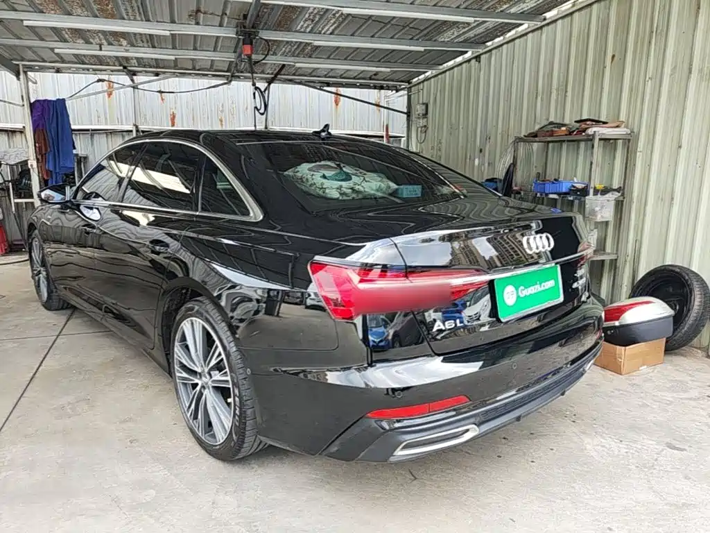 Audi A6L 2020
