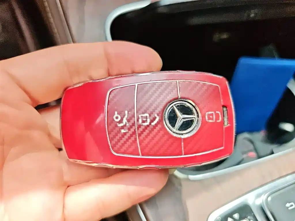 Mercedes-Benz E-Class 2019 — фото 12