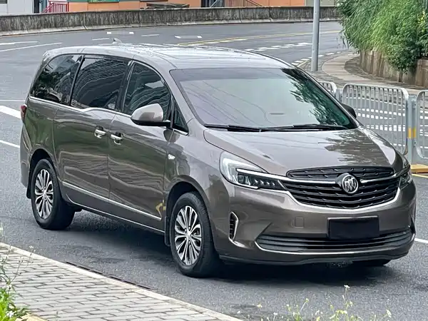 Buick GL8 2021