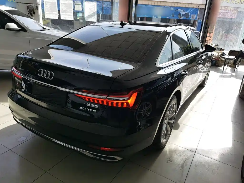 Audi A6L 2023