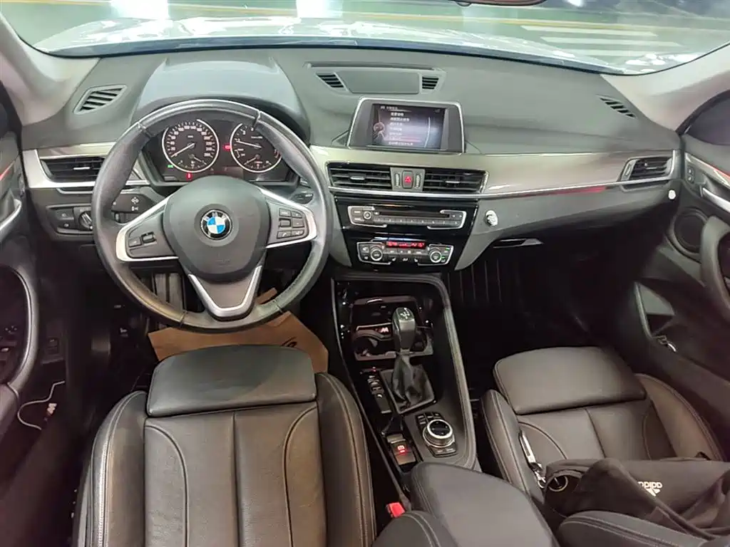 BMW X1 2016 — фото 16