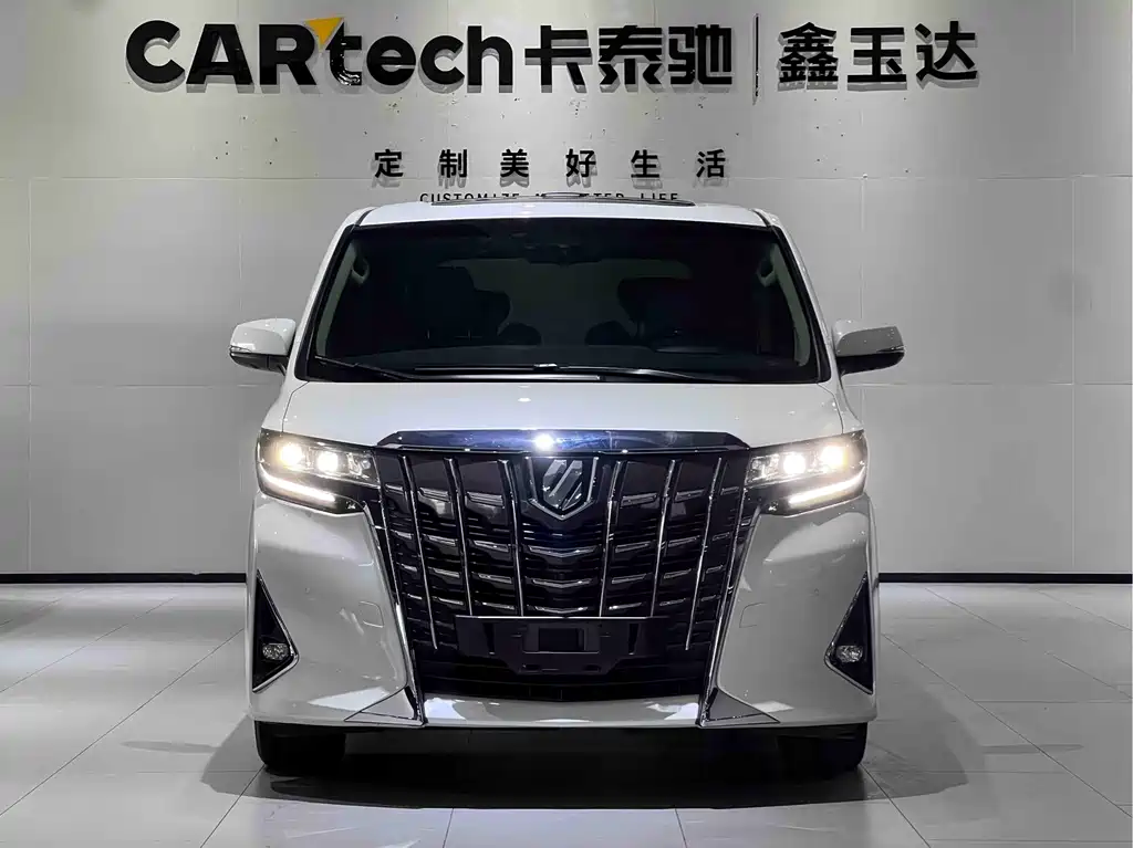 Toyota Alphard 2018 — фото 2