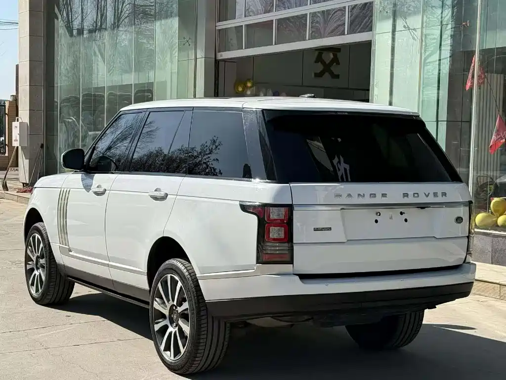 Land Rover Range Rover 2015 — фото 9
