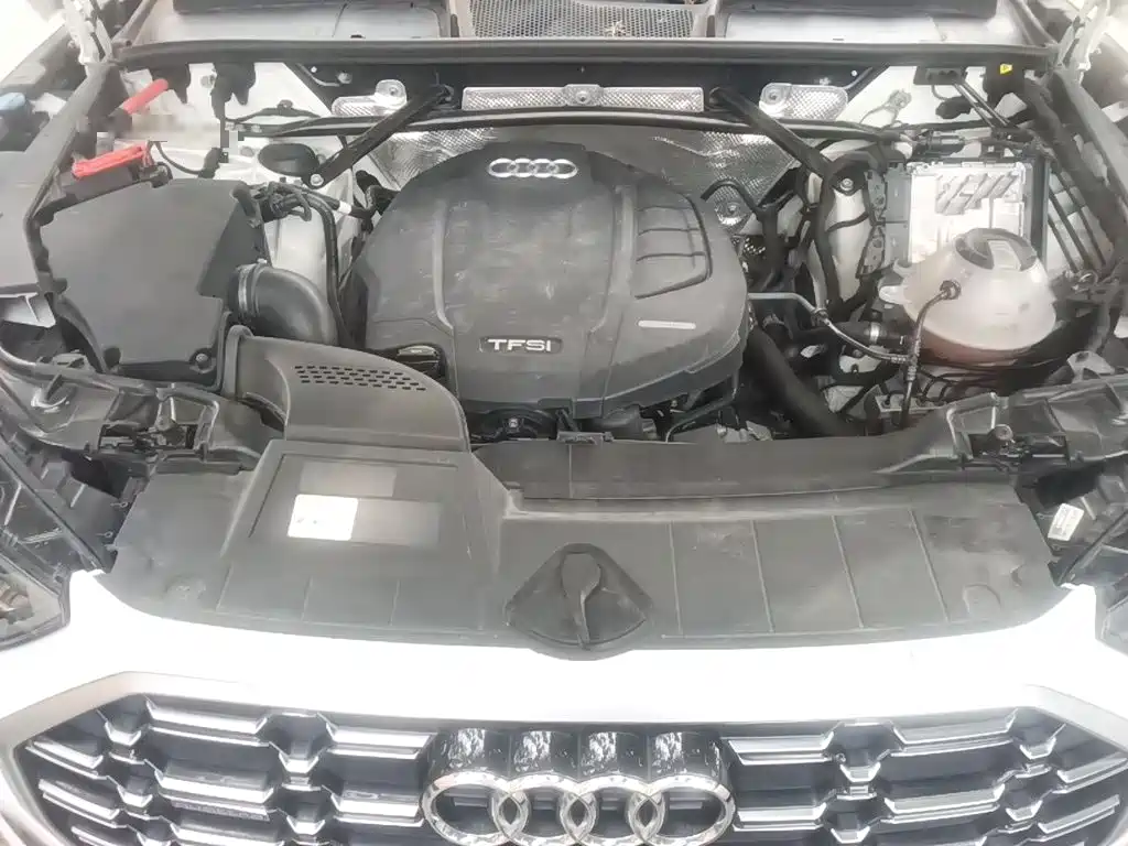 Audi Q5L 2022 — фото 16