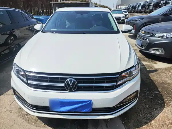 Volkswagen Bora 2021