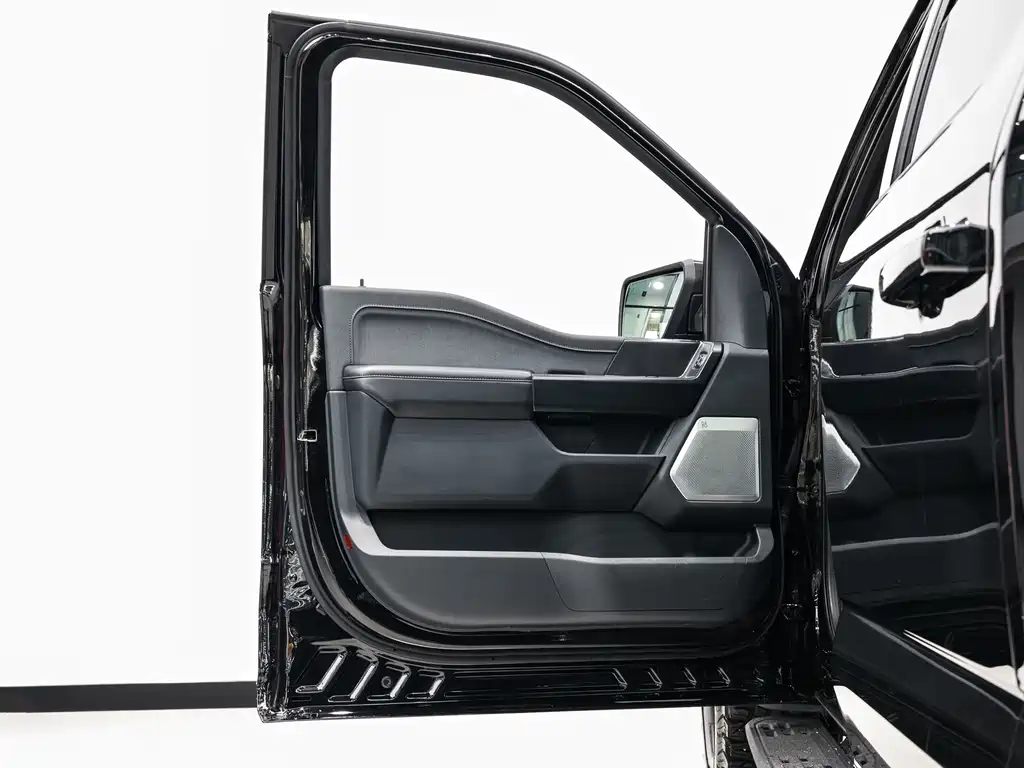 Ford F-150 Raptor 2025 — фото 14