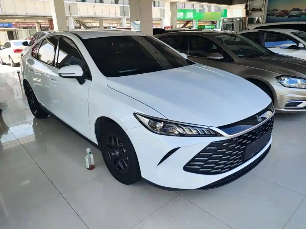 BYD Qin PLUS 2025 — фото 4