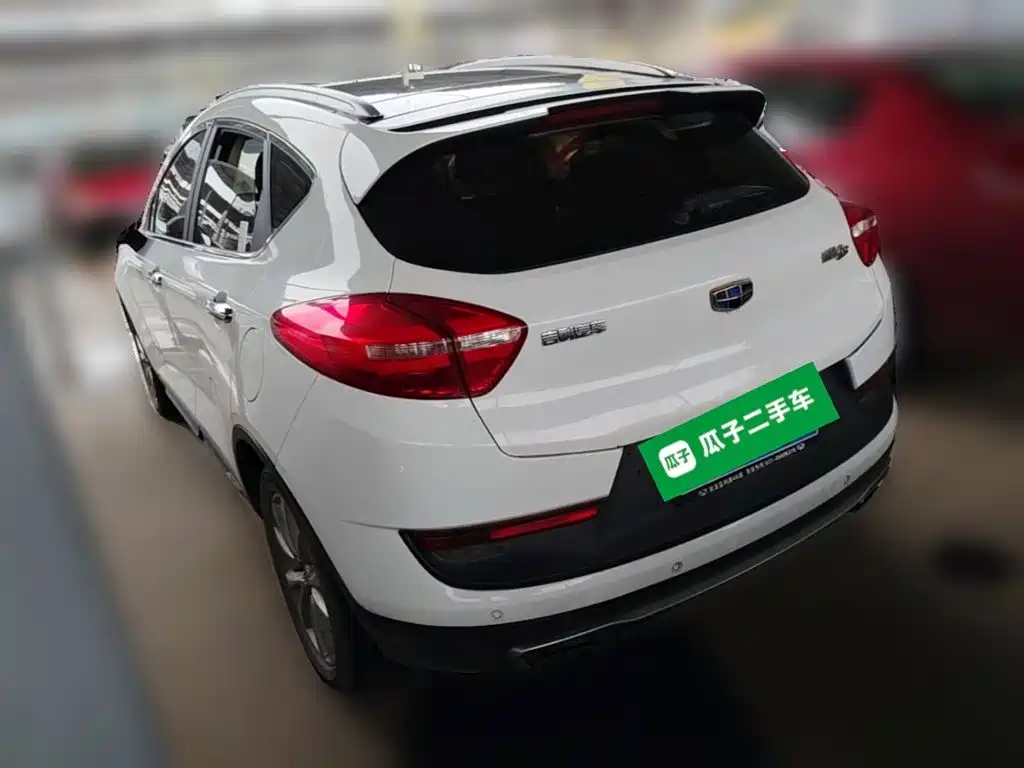 Geely Emgrand GS 2016 — фото 9