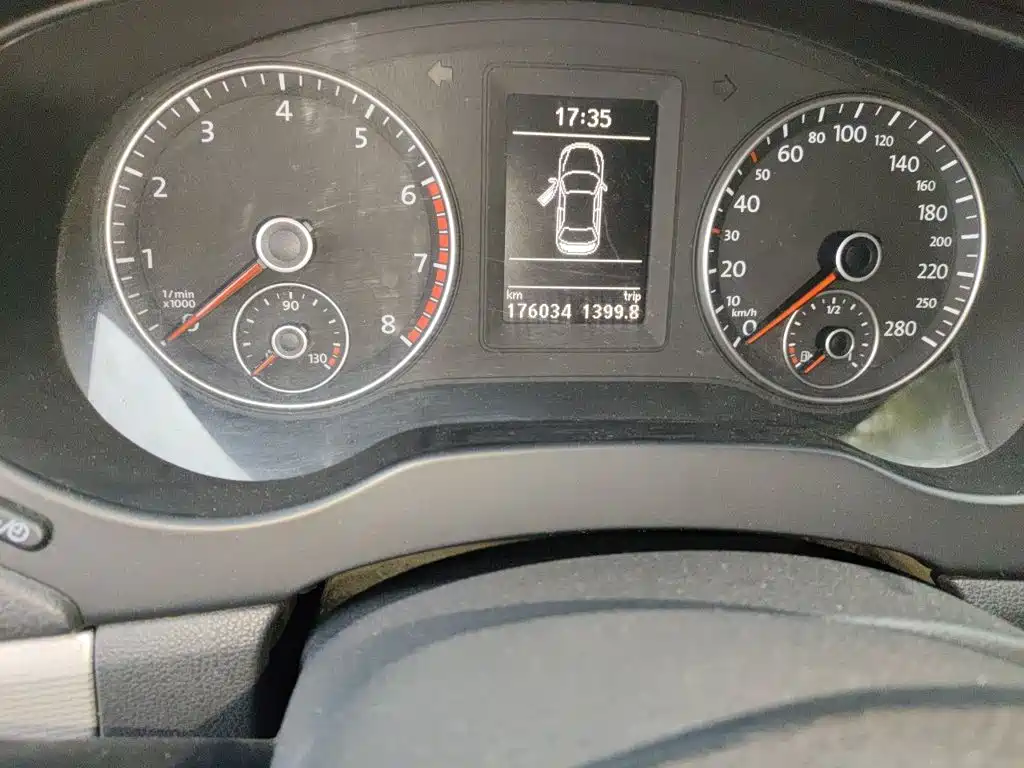 Volkswagen Sagitar 2014