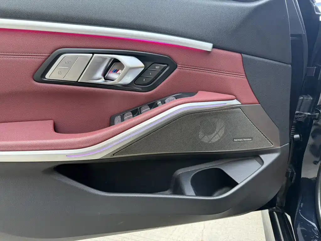 BMW 3 Series 2021 — фото 10