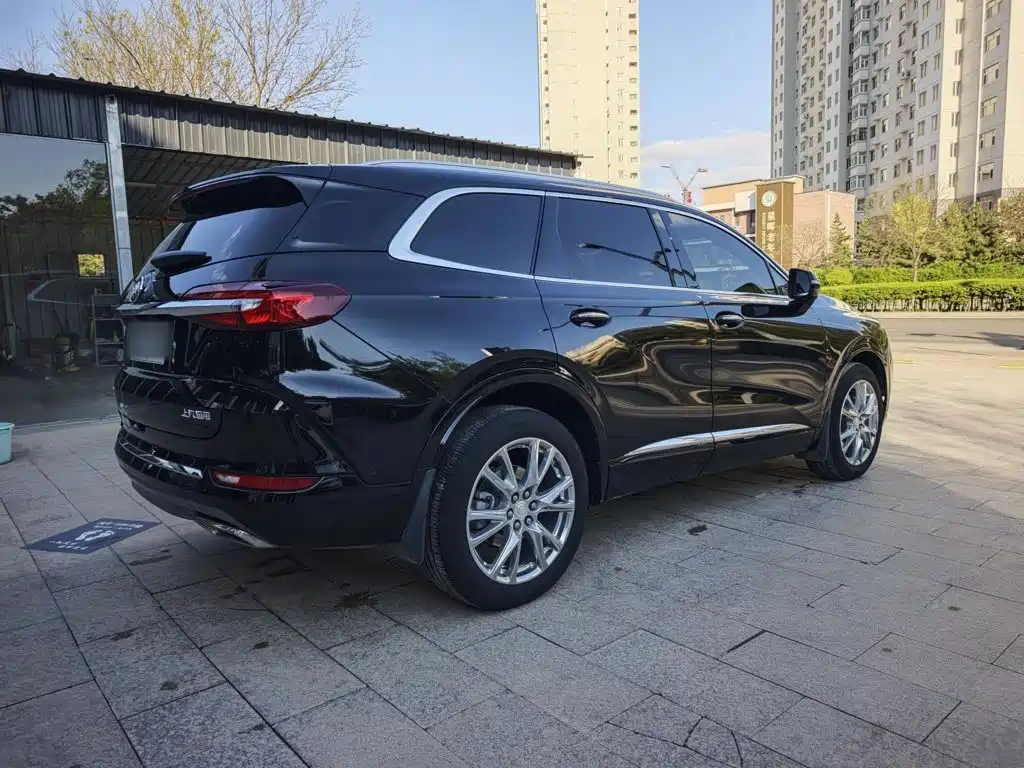 Buick Enclave 2023 — фото 12