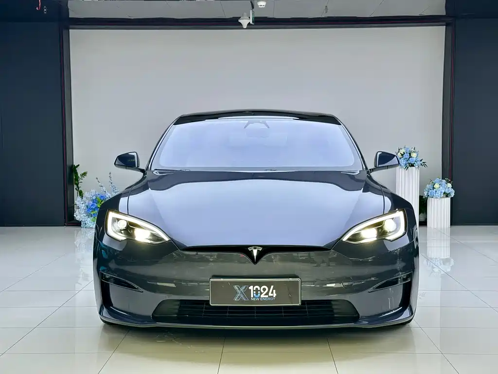 Tesla Model S 2023 — фото 2