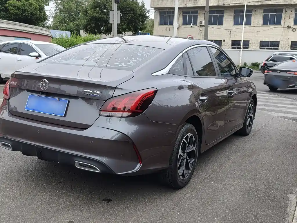 MG 5 2022