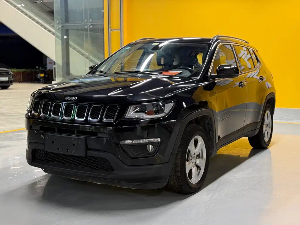 Jeep Compass 2020 — фото 1