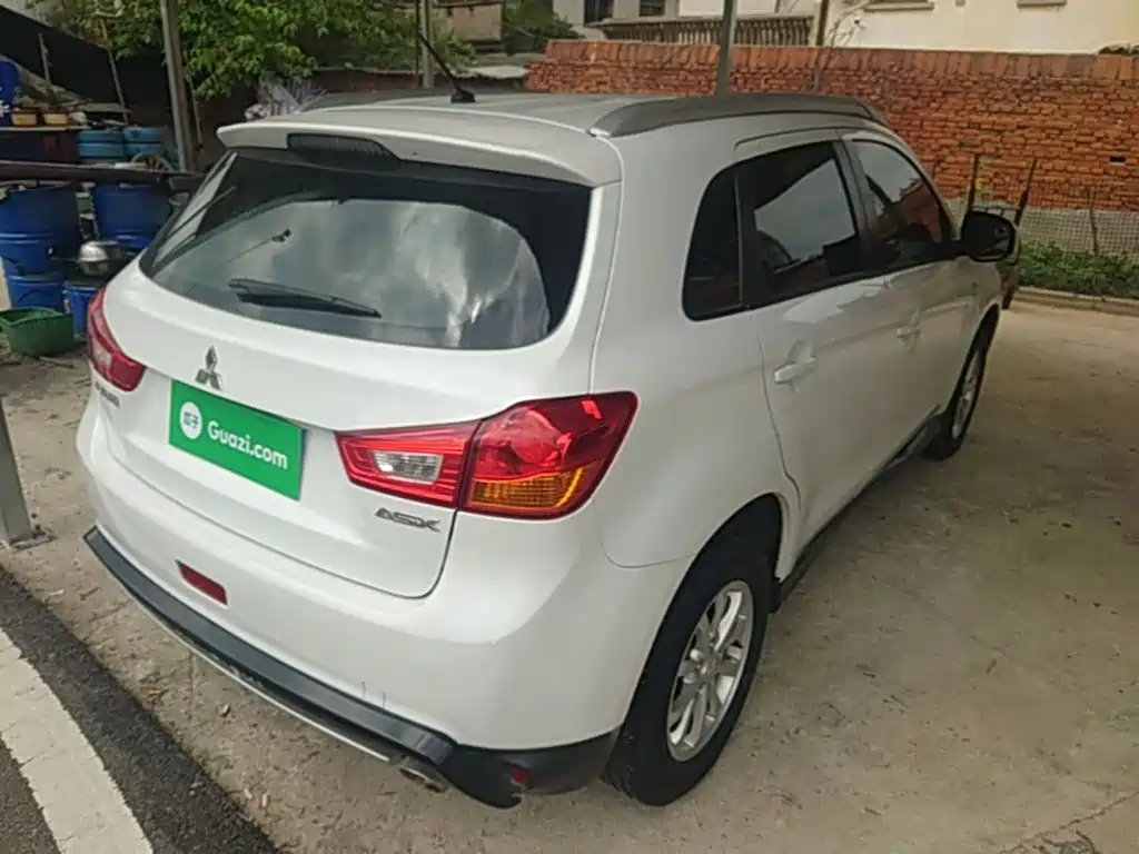 Mitsubishi ASX 2015 — фото 7