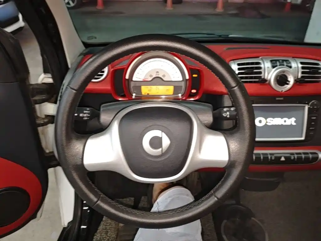 smart Fortwo 2014 — фото 11