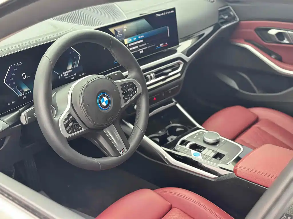 BMW i3 2023 — фото 4
