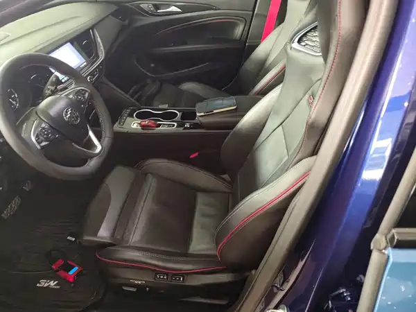 Buick Regal 2021