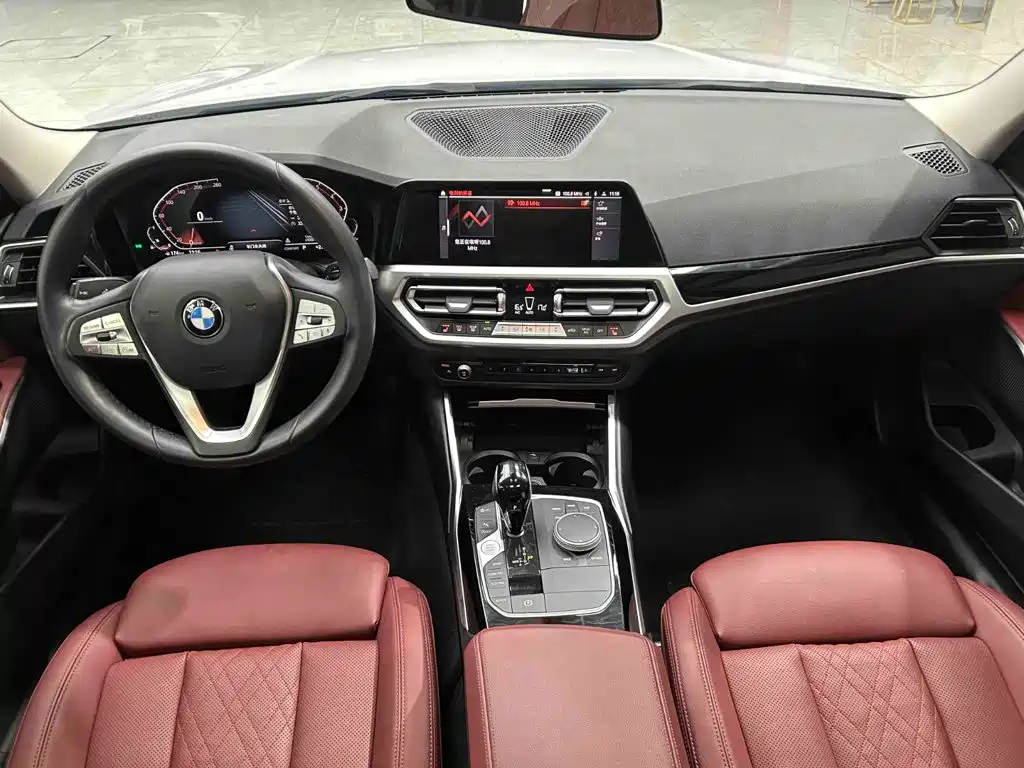 BMW 3 Series 2022