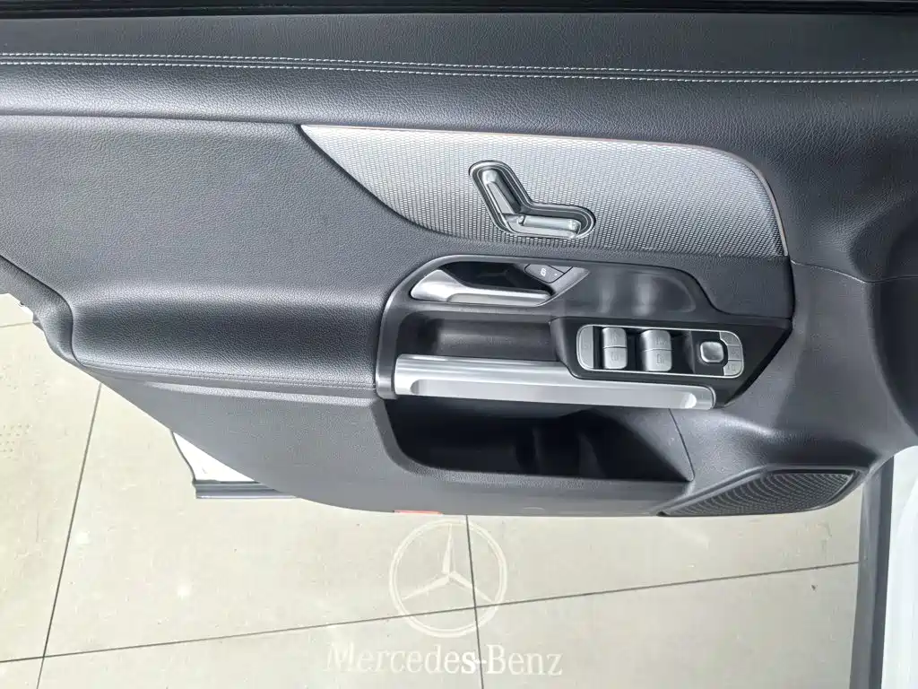 Mercedes-Benz GLB 2022