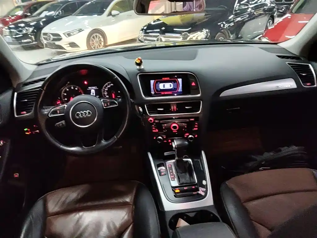 Audi Q5 2016 — фото 10