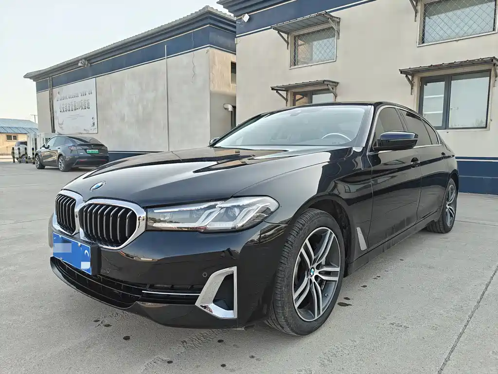 BMW 5 Series 2022