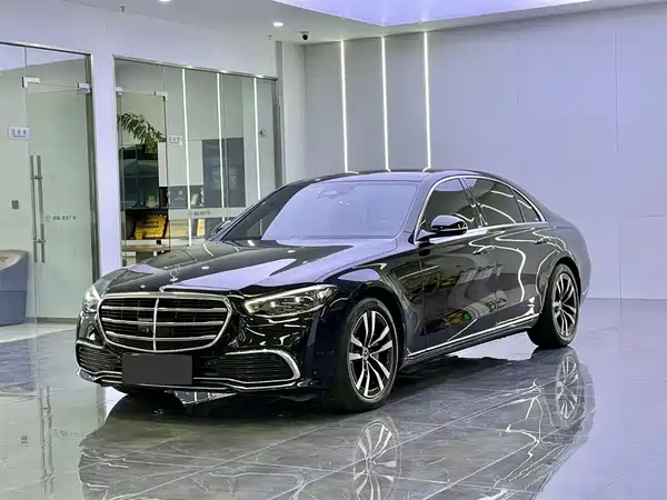 Mercedes-Benz S-Class 2023