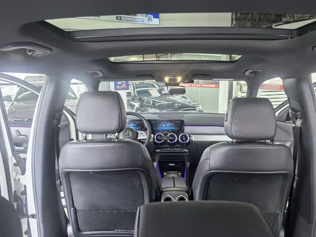 Mercedes-Benz GLB 2022