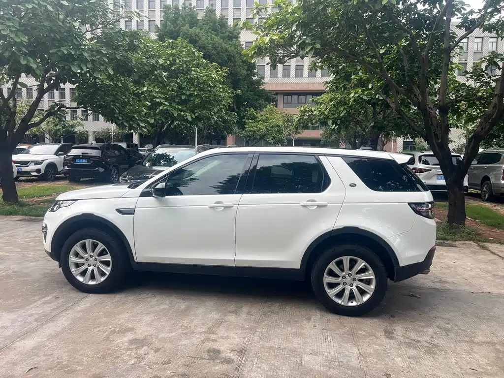 Land Rover Discovery Sport 2019 — фото 6