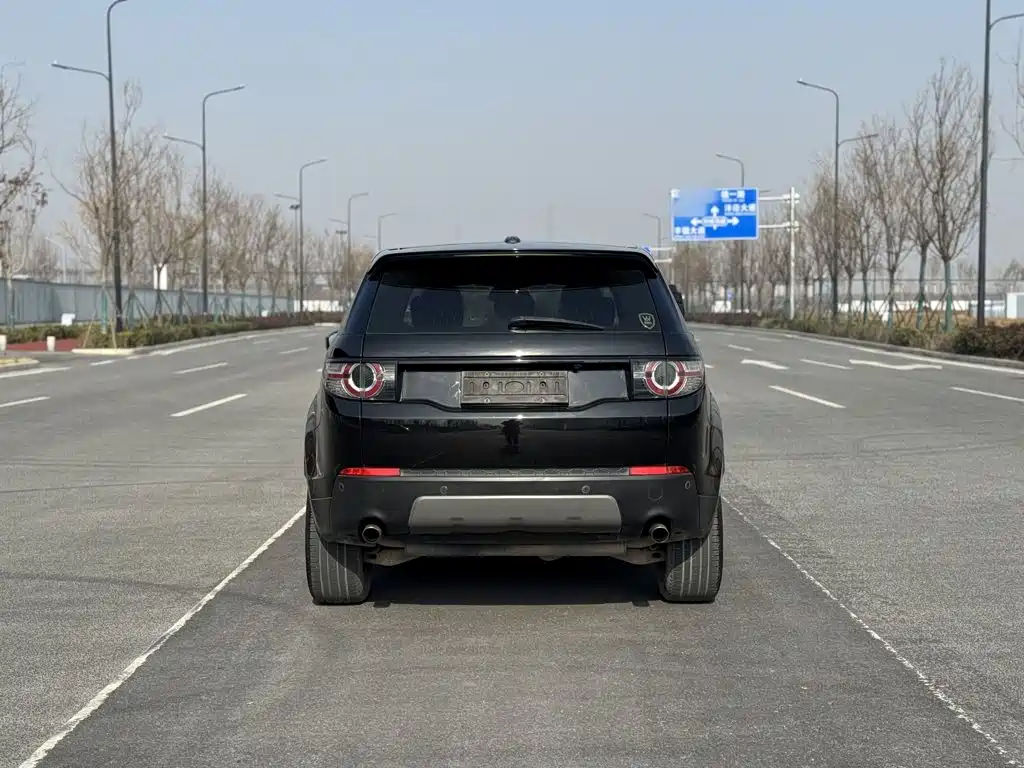 Land Rover Discovery Sport 2016
