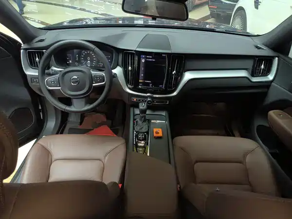 Volvo XC60 2020