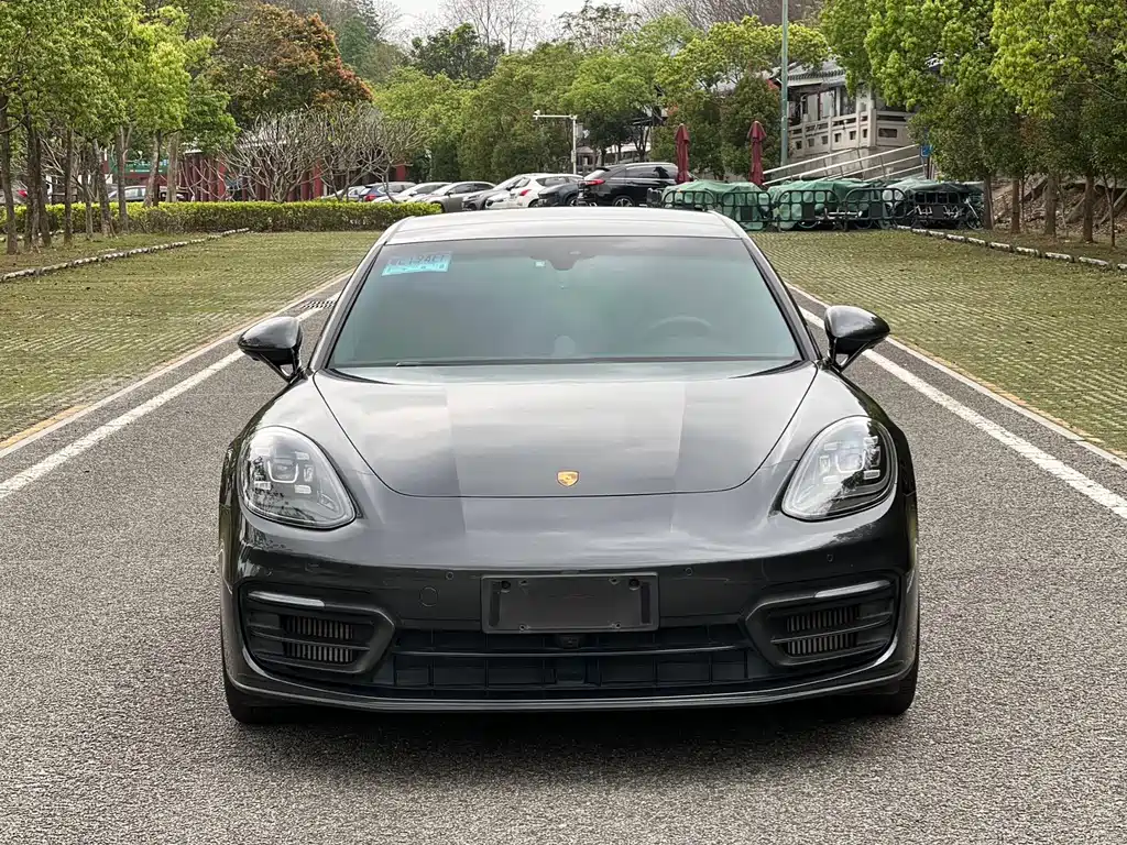 Porsche Panamera 2021 — фото 2