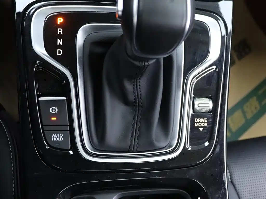 GAC Motor Trumpchi M6 2025 — фото 11