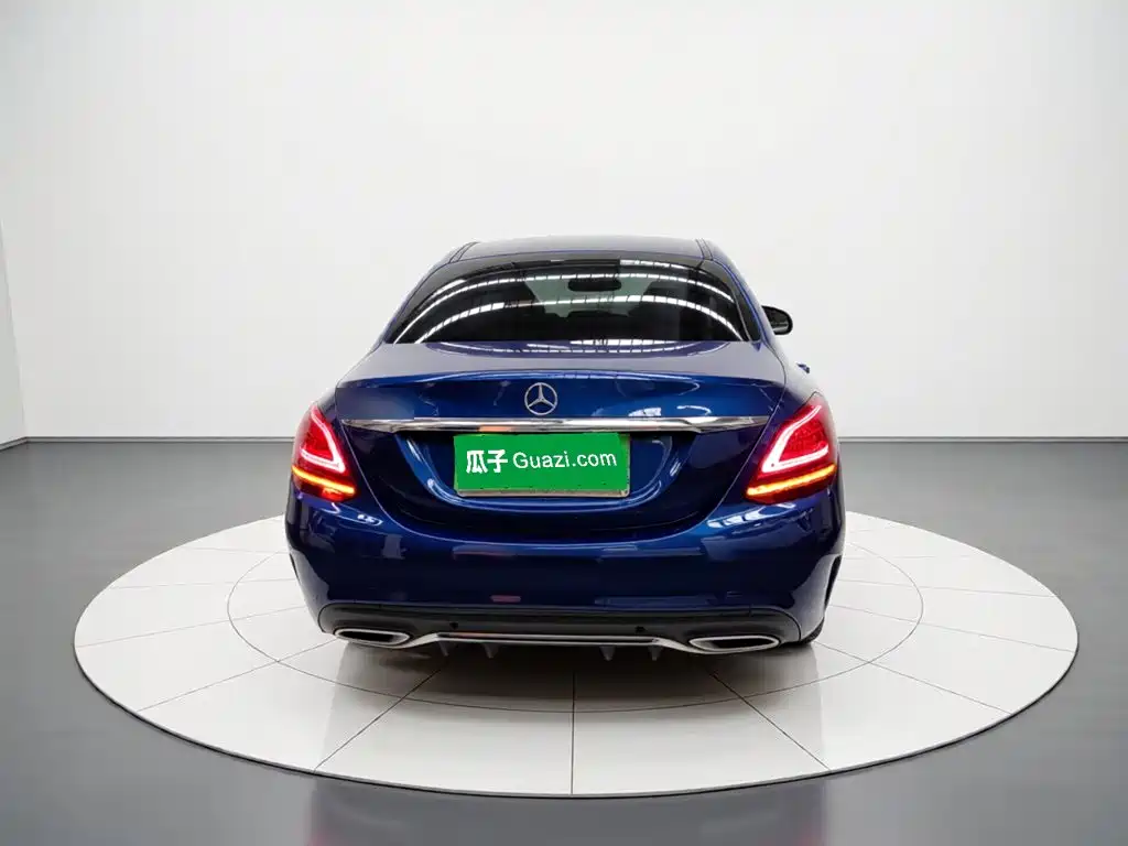 Mercedes-Benz C-Class 2021