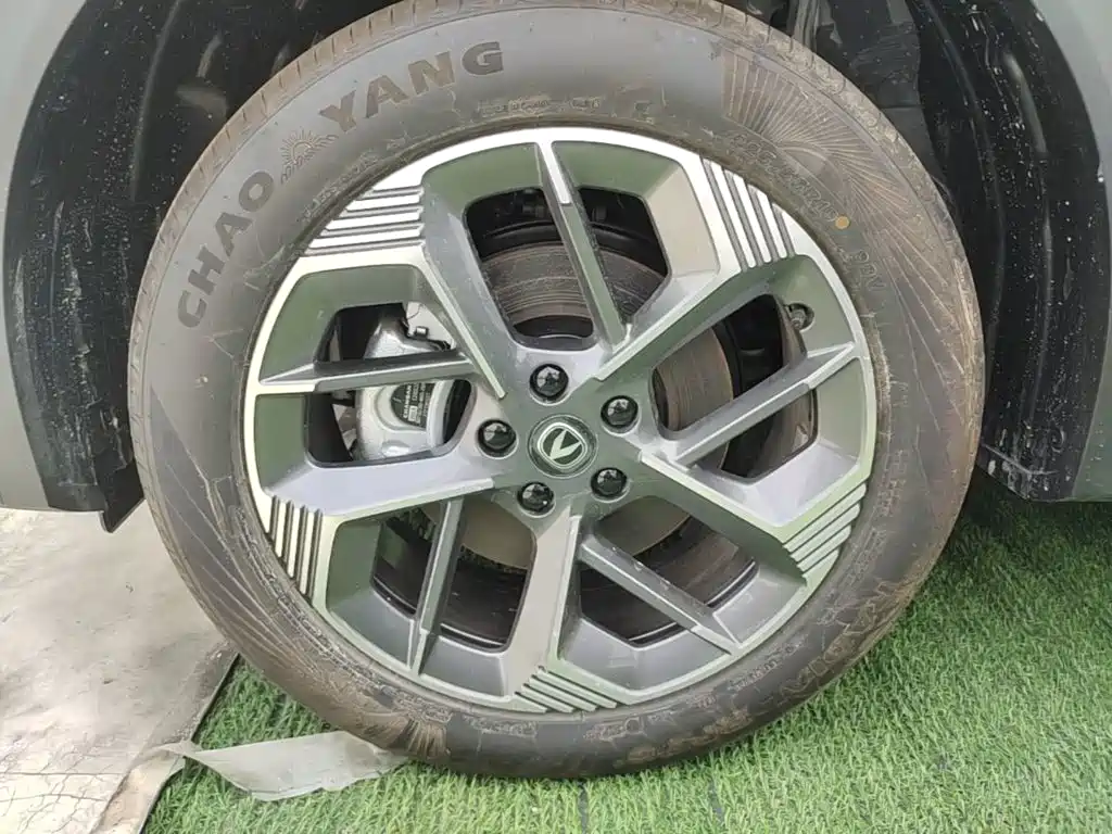 Changan CS75 PLUS 2026 — фото 23