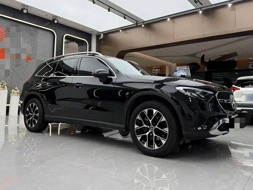 Mercedes-Benz GLC 2023 — фото 25