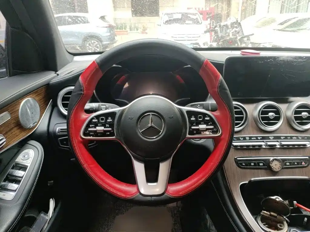 Mercedes-Benz GLC 2020