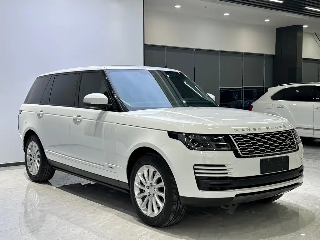 Land Rover Range Rover 2018 — фото 3