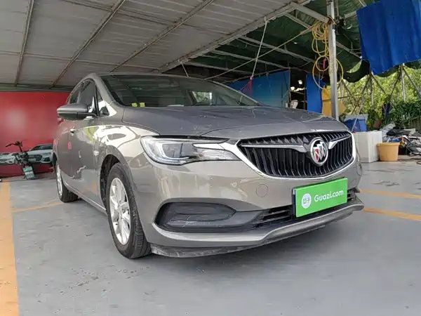 Buick GL6 2021