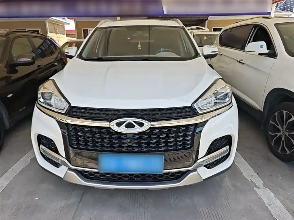 Chery Tiggo 8 2018 — фото 3