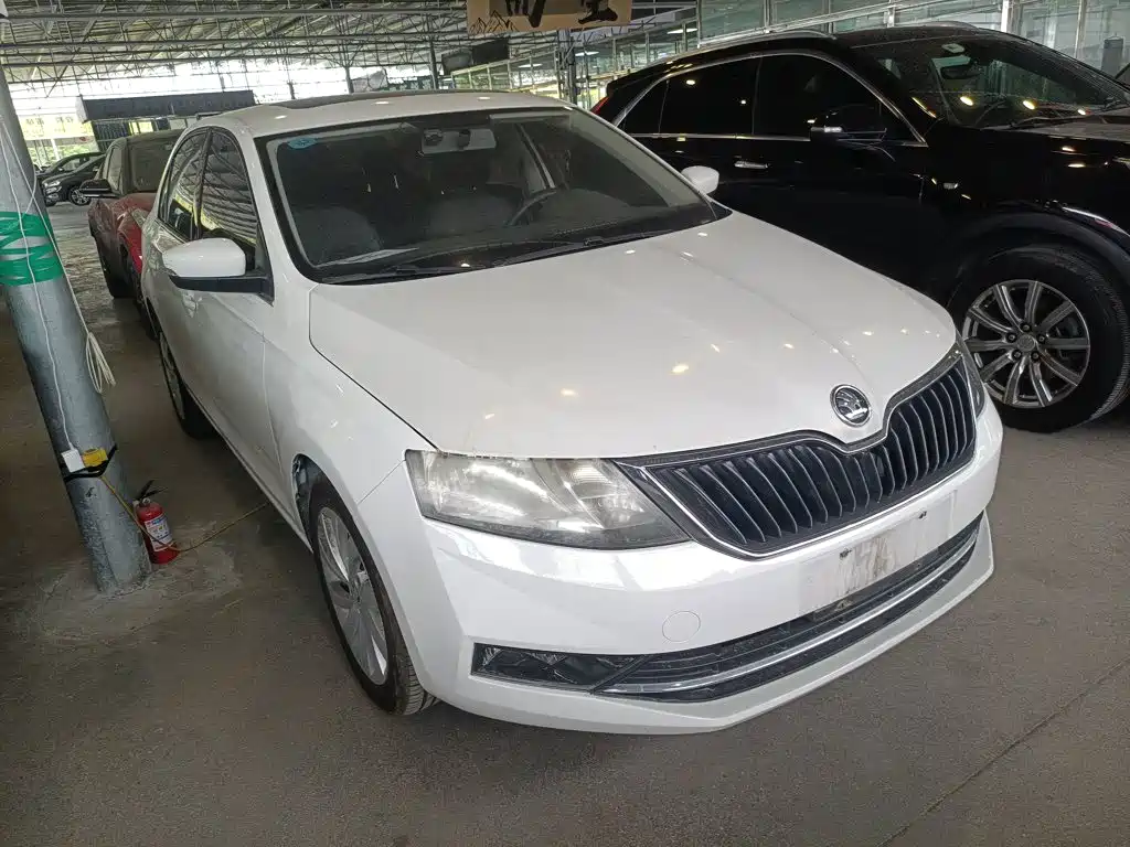 Skoda Rapid 2020 — фото 22