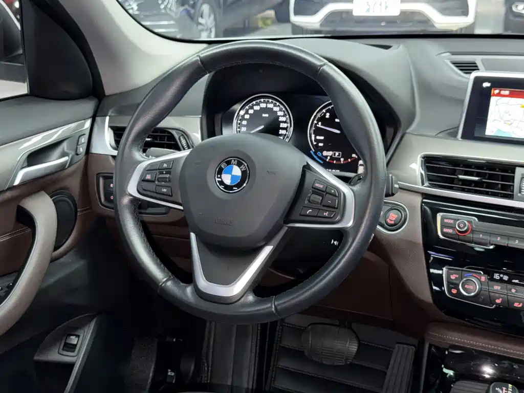 BMW X1 2019 — фото 13