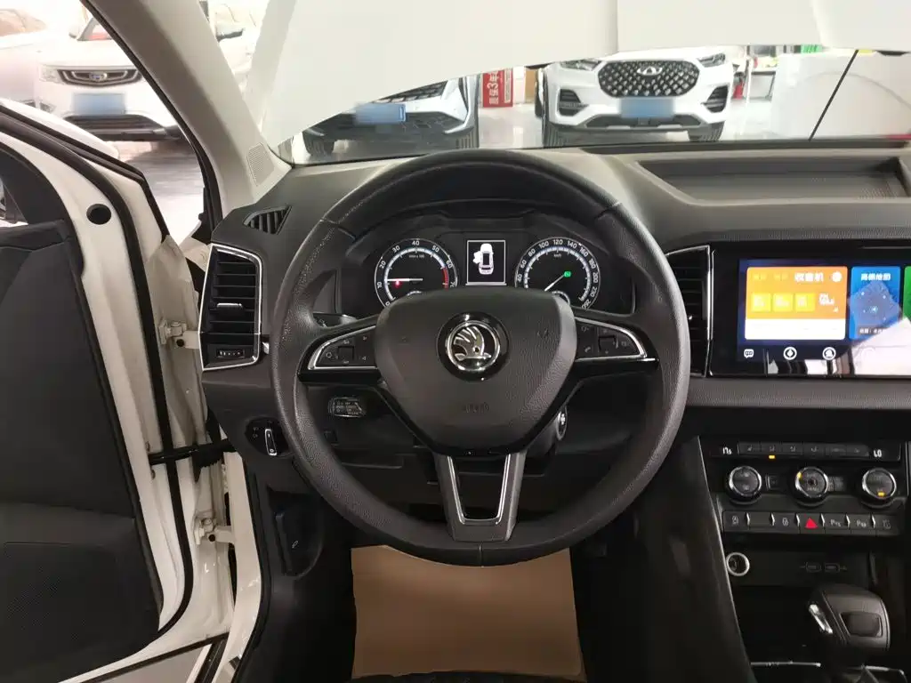 Skoda Korok 2020 — фото 11
