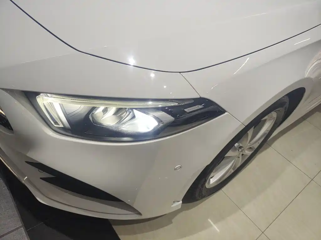 Mercedes-Benz A-Class 2020 — фото 24