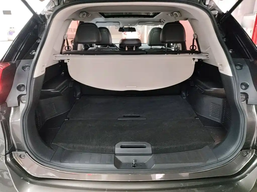 Nissan X-Trail 2018 — фото 15