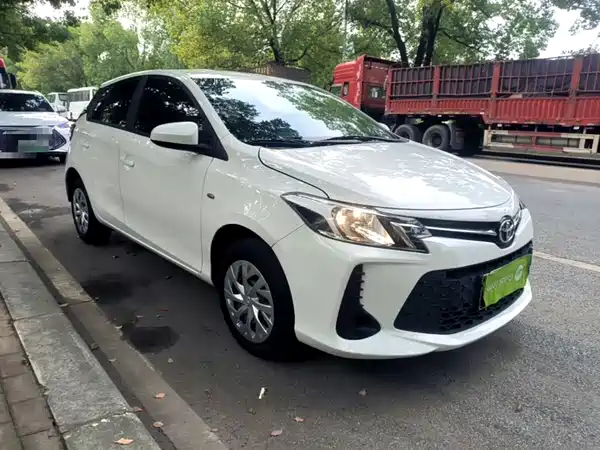 Toyota Vios FS 2022