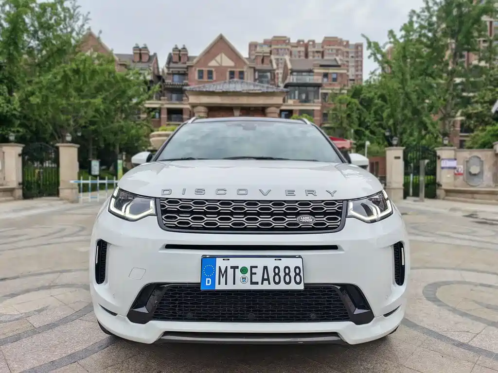 Land Rover Discovery Sport 2021 — фото 2